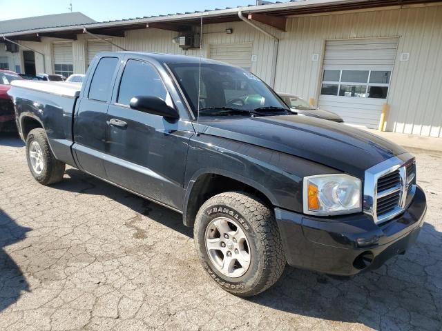 2006 Dodge Dakota SLT