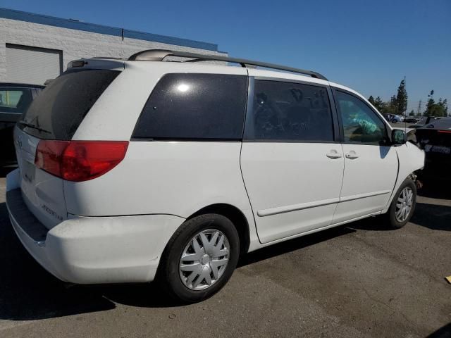 2007 Toyota Sienna CE