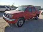 2000 Nissan Frontier Crew Cab XE