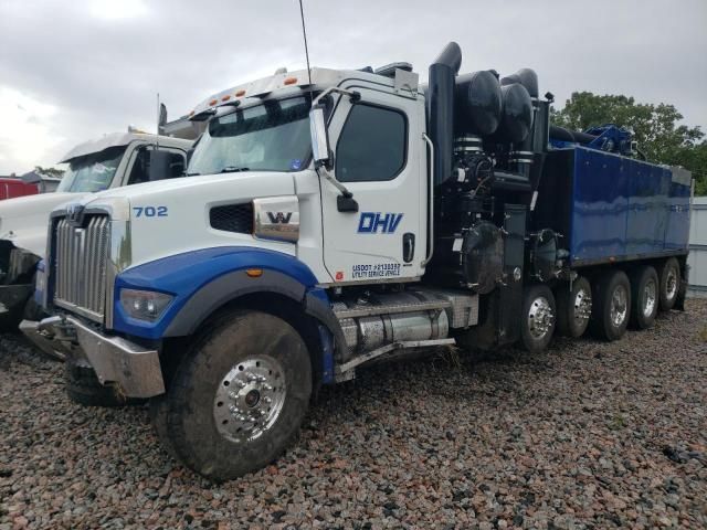 2024 Western Star 47X Chassis