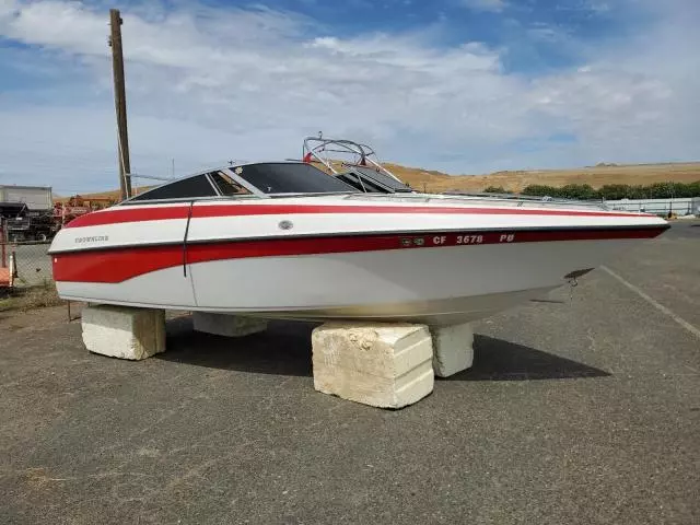 2001 Crownline Boat