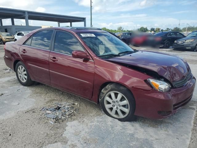 2004 Toyota Camry LE