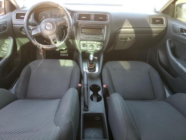 2013 Volkswagen Jetta Base