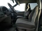 2004 Chrysler Town & Country LX