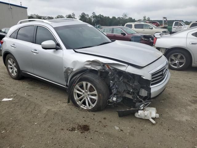 2015 Infiniti QX70