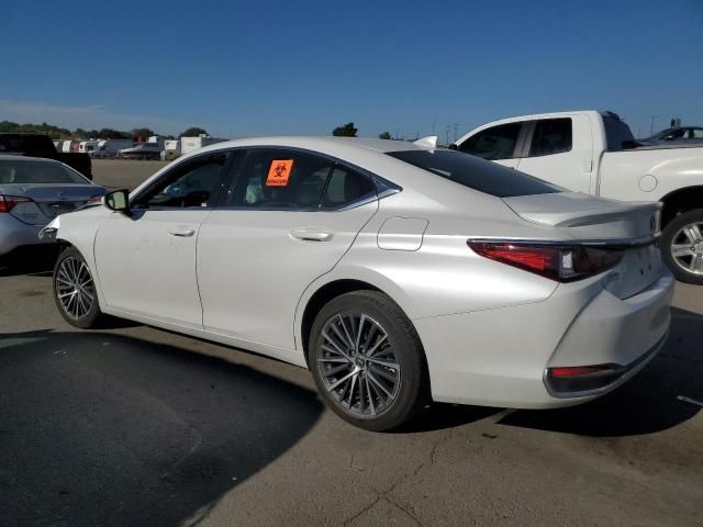 2023 Lexus ES 300H Base