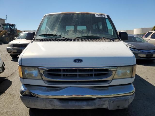 1999 Ford Econoline E350 Super Duty Wagon