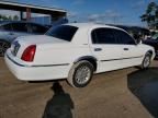 1999 Lincoln Town Car Signature