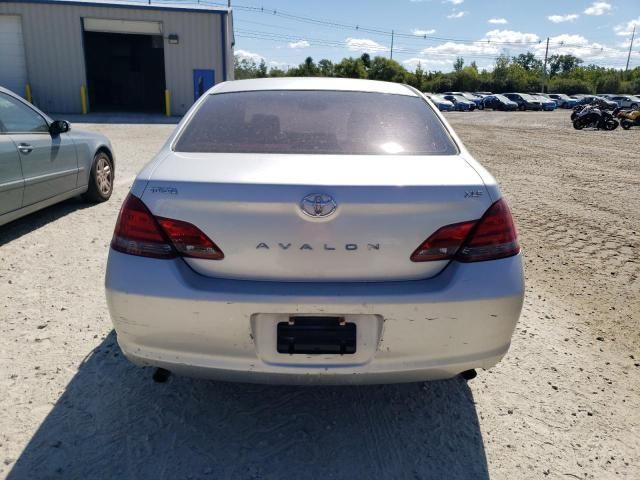 2008 Toyota Avalon XL