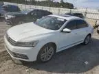 2017 Volkswagen Passat SEL Premium