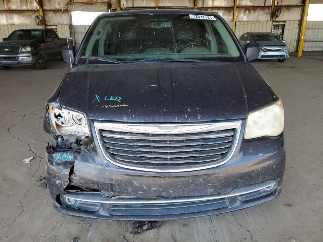 2014 Chrysler Town & Country Touring