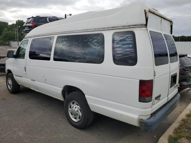 2010 Ford Econoline E350 Super Duty Wagon