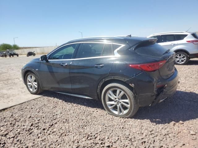 2017 Infiniti QX30 Base