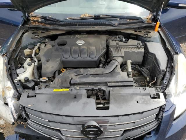 2010 Nissan Altima Base