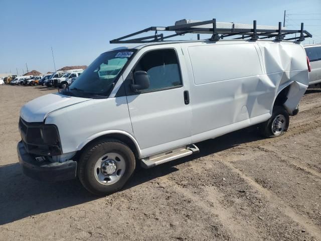 2017 Chevrolet Express G2500