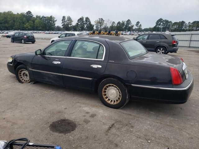 2001 Lincoln Town Car Executive