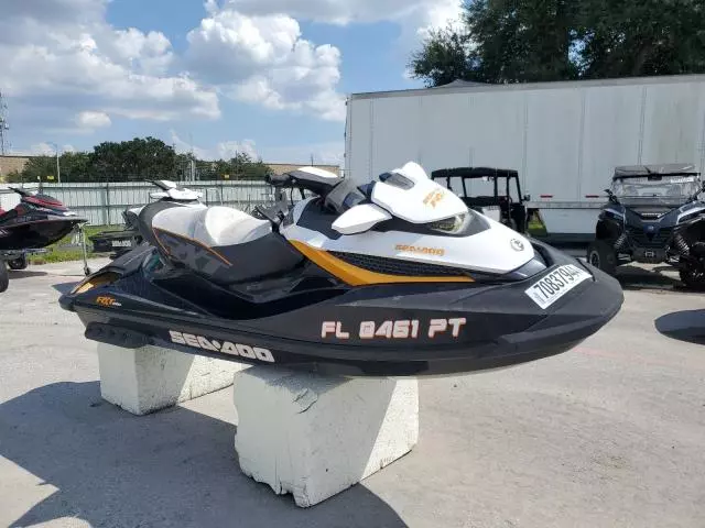 2014 YDV Jetski