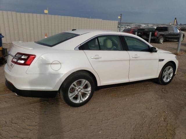 2018 Ford Taurus SEL