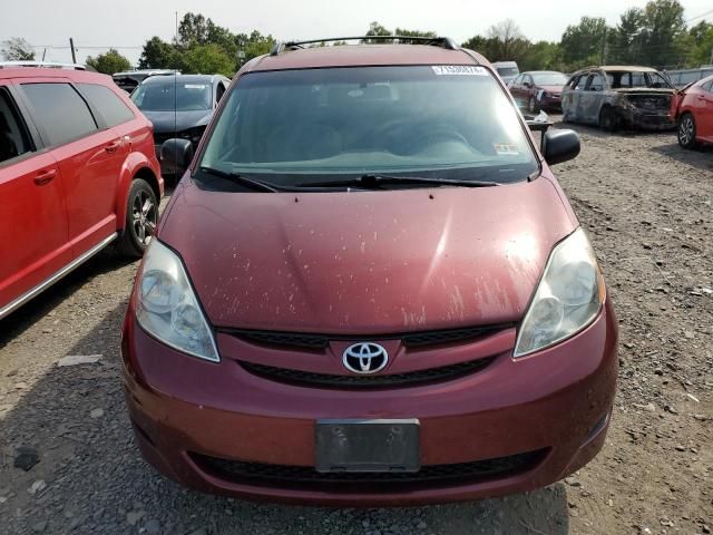 2006 Toyota Sienna LE