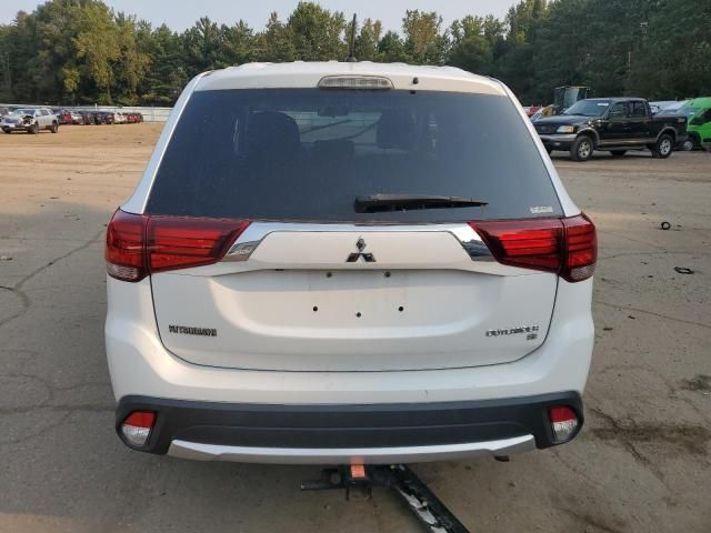 2016 Mitsubishi Outlander SE