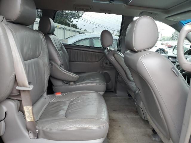 2006 Toyota Sienna XLE