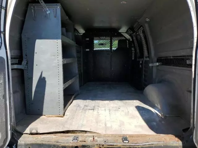 2009 Ford Econoline E150 Van