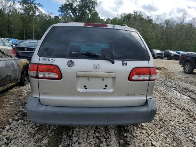 2003 Toyota Sienna CE