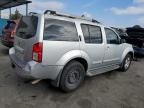 2007 Nissan Pathfinder LE