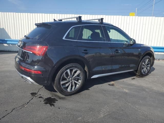 2022 Audi Q5 Premium Plus 45