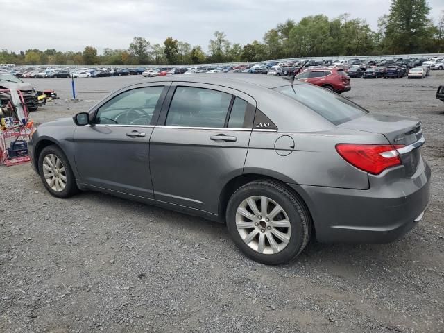 2013 Chrysler 200 Touring