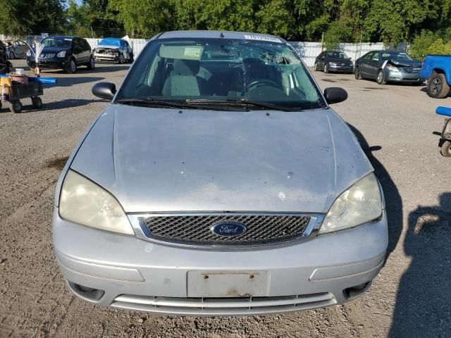 2005 Ford Focus ZX4