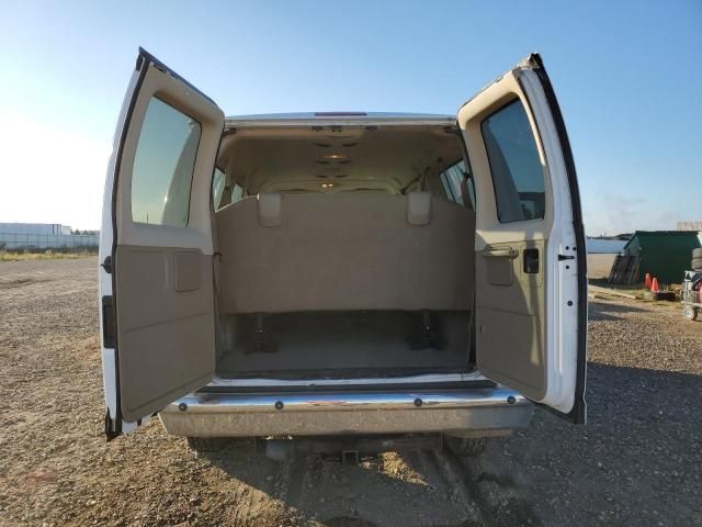 2008 Ford Econoline E350 Super Duty Wagon