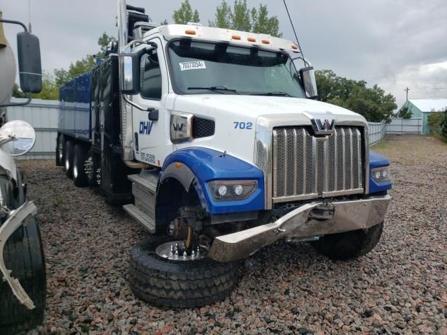 2024 Western Star 47X Chassis