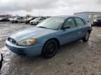 2005 Ford Taurus SE