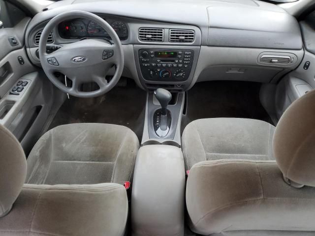 2003 Ford Taurus SE