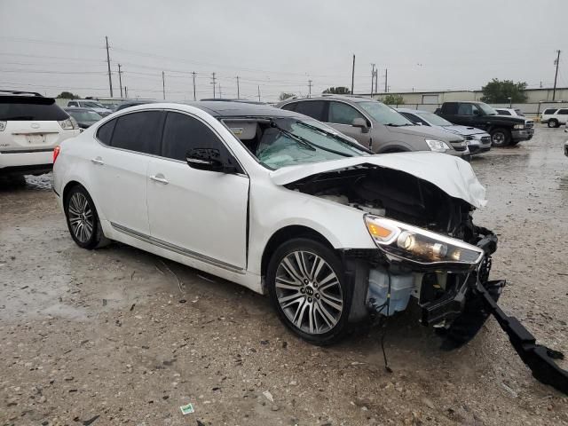 2016 KIA Cadenza Luxury