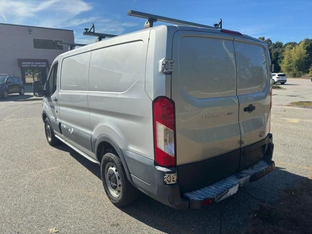 2018 Ford Transit T-250