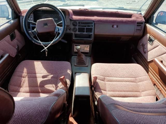 1986 Mazda B2000 Long BED