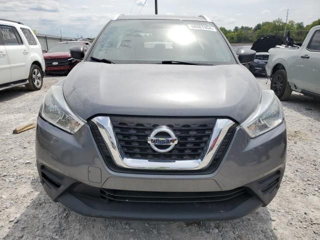 2018 Nissan Kicks S