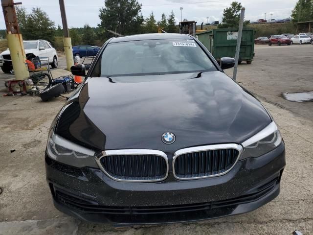 2019 BMW 530E