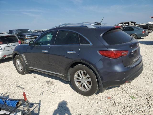 2011 Infiniti FX35