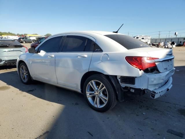 2013 Chrysler 200 LX