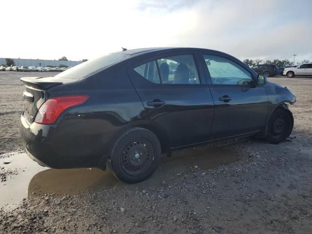 2014 Nissan Versa S