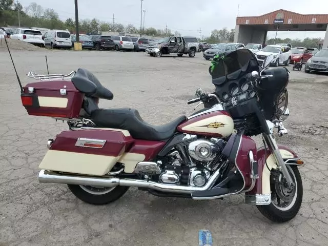 2007 Harley-Davidson Flhtcui