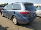 2016 Toyota Sienna LE