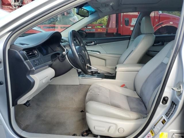 2014 Toyota Camry Hybrid