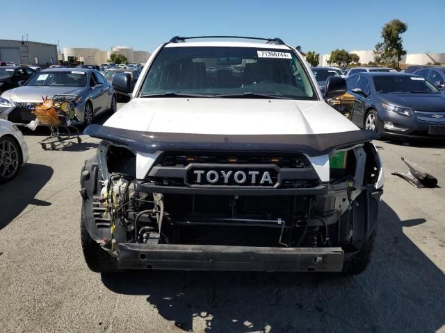 2004 Toyota 4runner SR5