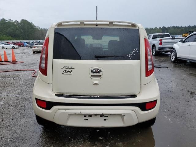 2012 KIA Soul +