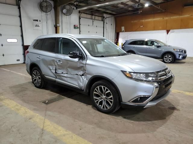 2017 Mitsubishi Outlander SE