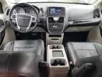 2012 Chrysler Town & Country Touring